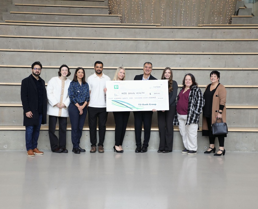 Ali, Kenzi, Behnaz Bahmei, Ashkan Tavassoli, Dr. Elina Birmingham, Dr. Siamak Arzanpour, Meryssa Waite, Michelle, and Michelle at SFU Surrey.