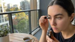 Grow Thicker Eyebrows and Eyelashes Naturally Using Everyday Household Oils With Consistent Use