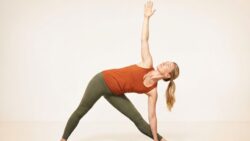 Mindset Transformation Yoga: 7 Practices That Improve Focus and Emotional Strength